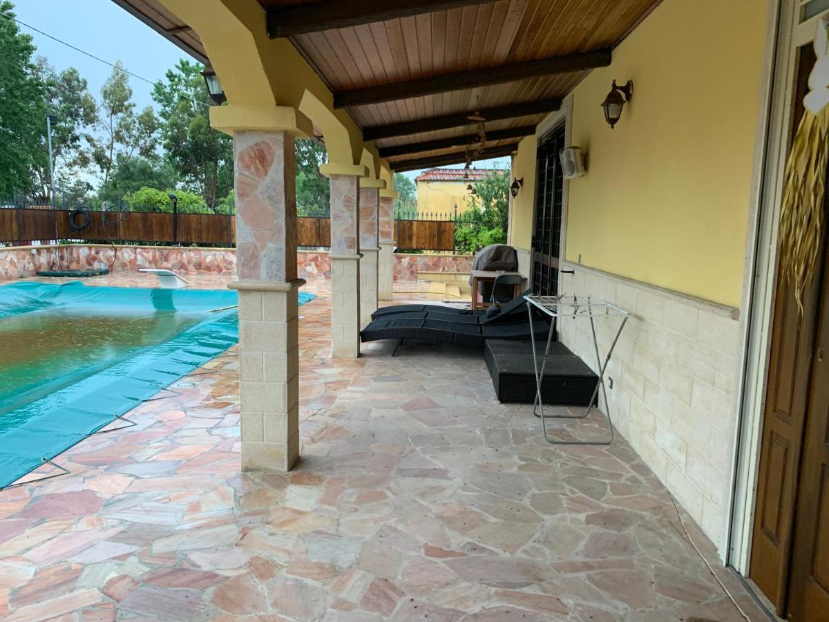 Villa Carmen Кастел Волтурно Екстериор снимка