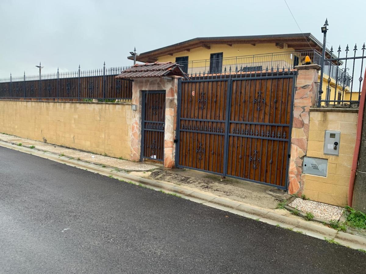 Villa Carmen Кастел Волтурно Екстериор снимка