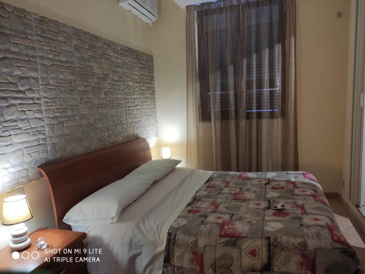 Villa Carmen Кастел Волтурно Екстериор снимка